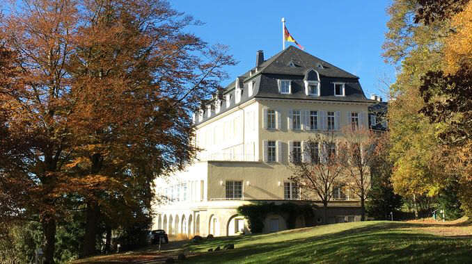 Grand Hotel Petersberg, SIebengebirge