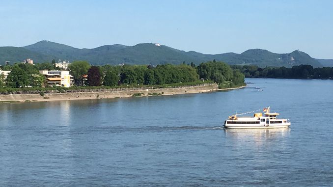 Blick vom Alten Zoll, Bonn