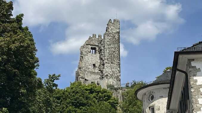 Burg Drachenfels, Bergfried, Siebengebirge