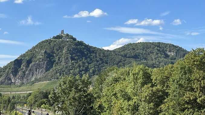 Drachenfels und Wolkenburg, Siebengebirge, von Bad Honnef